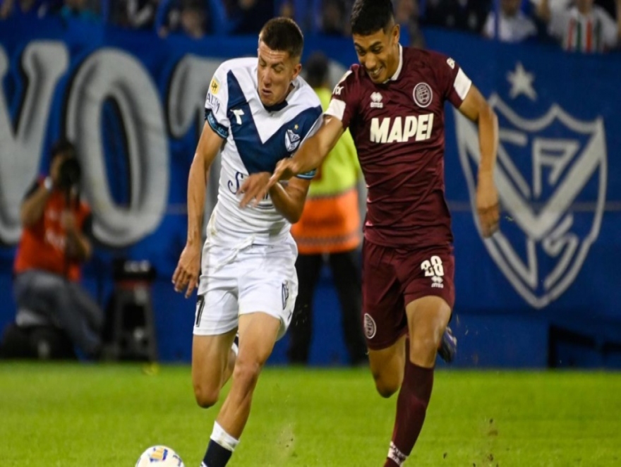 VELEZ-LANUS POR UN LUGAR